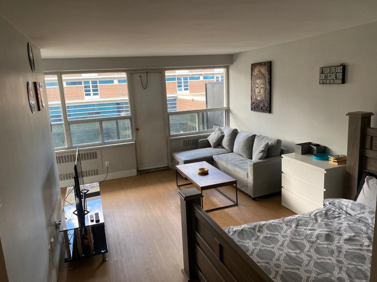 Apartment Private Entire Bachelor Downtown *