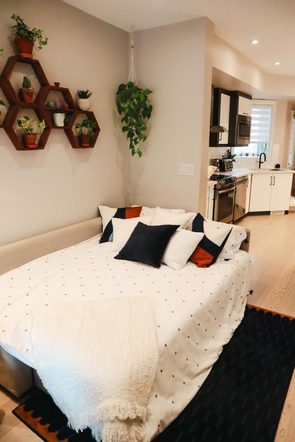 Junction Hideaway Apartment