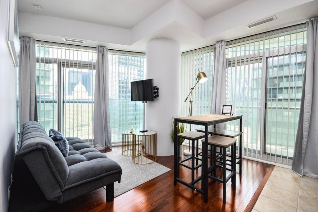 Simply Comfort Suites - Charming 1br In Dwtn Near Cn Tower *