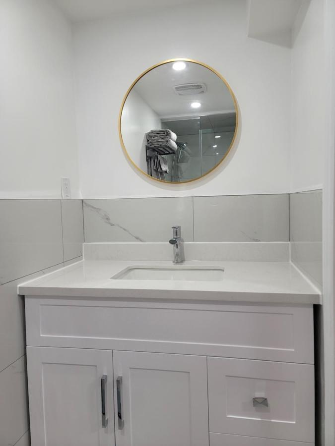 Tononhouse Homestay Toronto