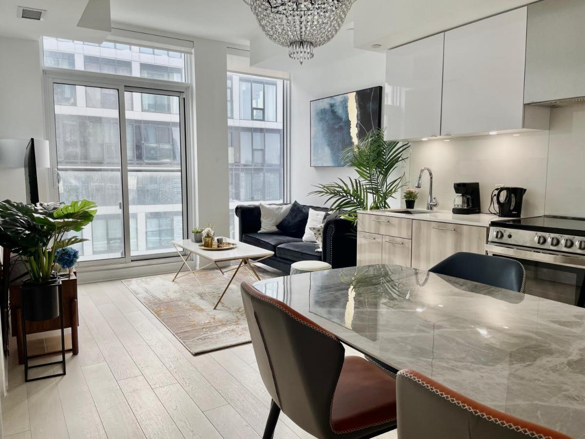 Infivilla Amazing Penthouse Living In Sunrise- Breathtaking Skyline Lake View Downtown Toronto!a Apartment *