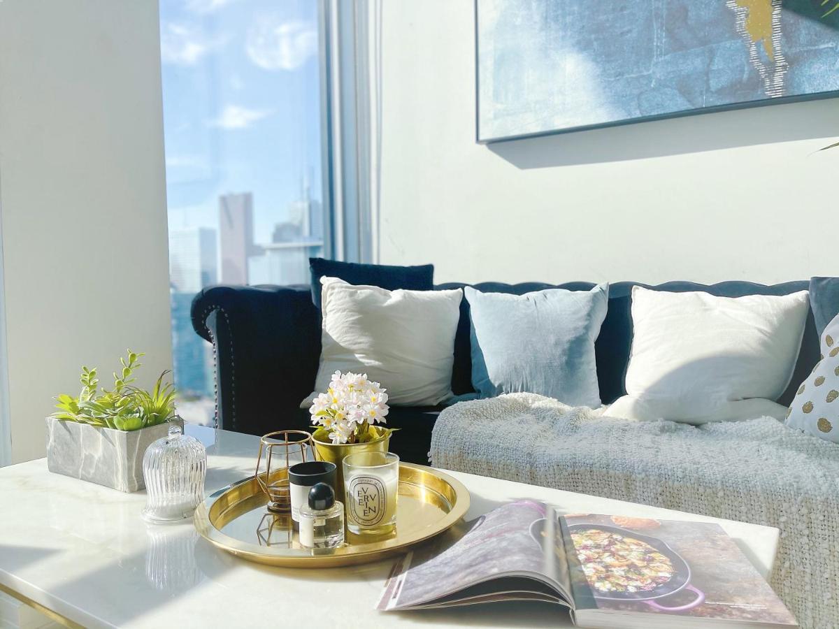 Infivilla Amazing Penthouse Living In Sunrise- Breathtaking Skyline Lake View Downtown Toronto!a * Toronto