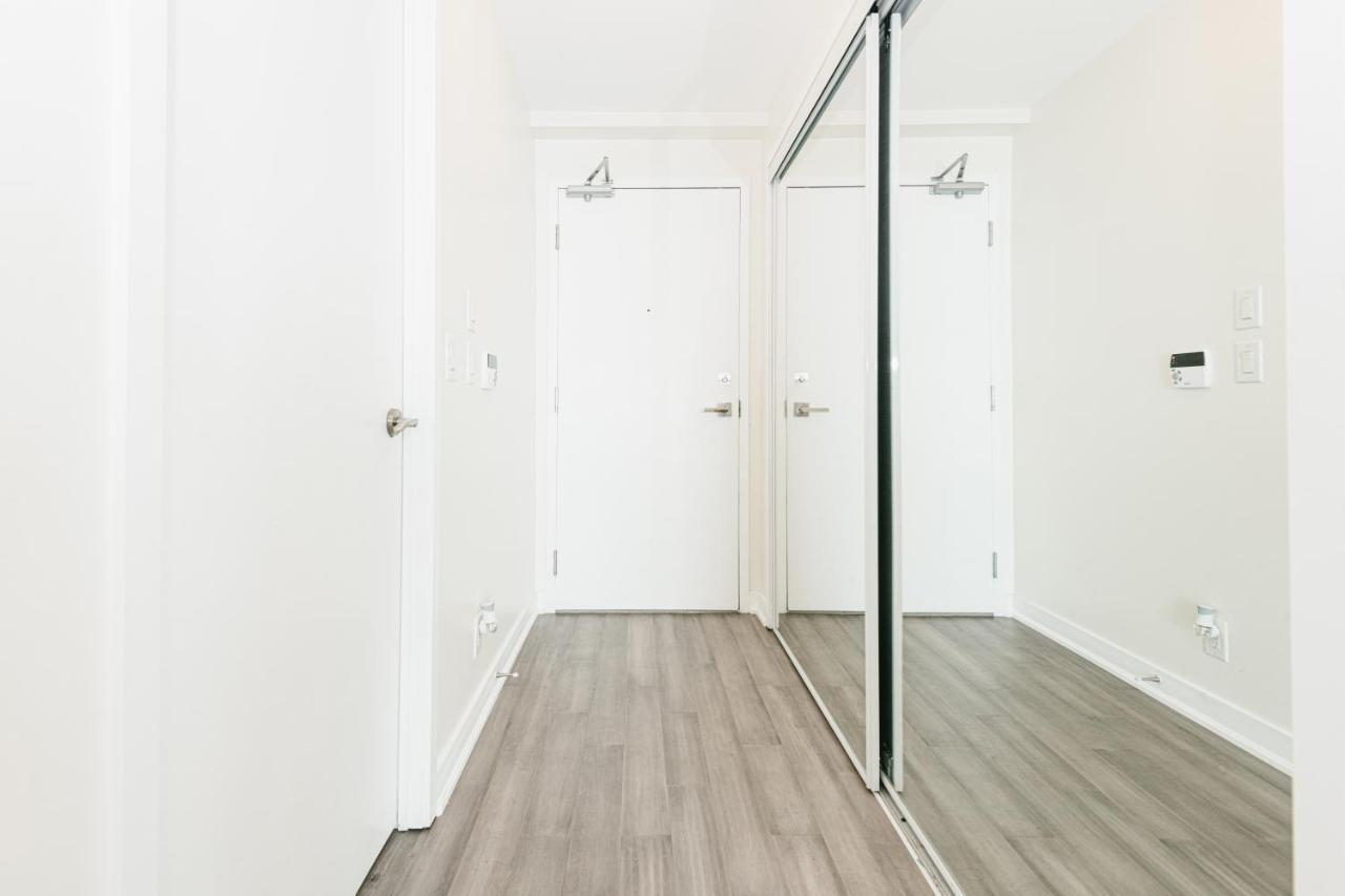 Beautiful Luxurious Modern With Breathtaking Views Apartment