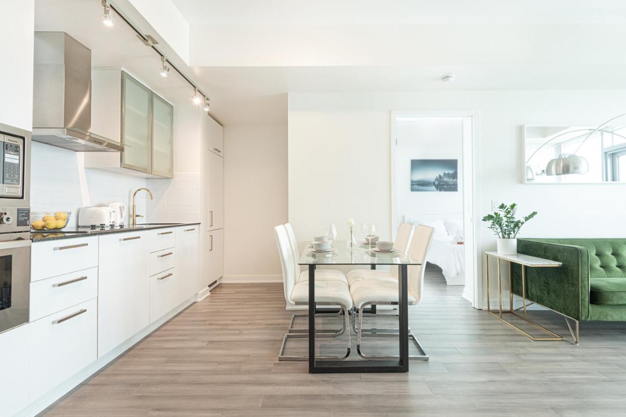 Beautiful Luxurious Modern With Breathtaking Views Apartment