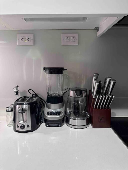 Apartment Stylish 2 Bedrooms W/ Awesome View & Parking