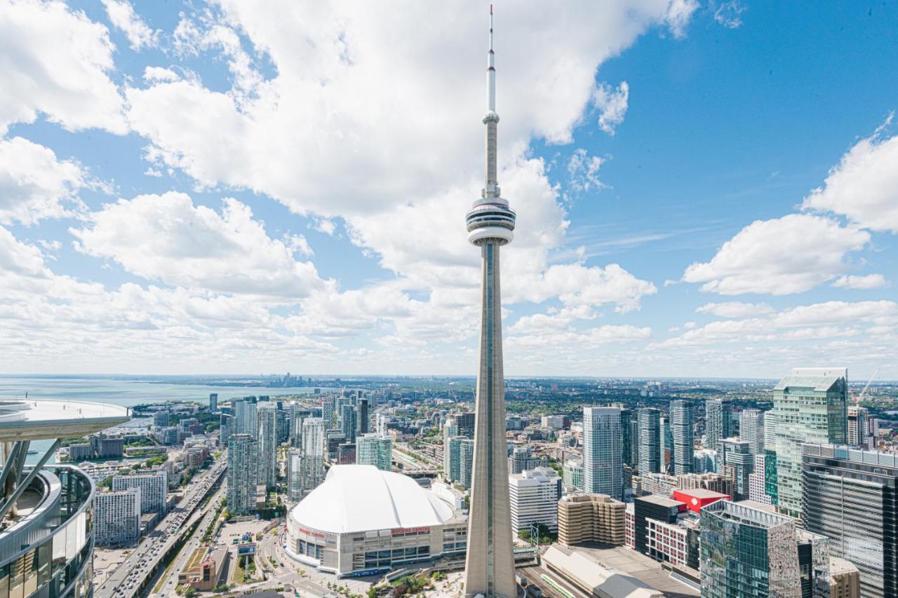 Beautiful Luxurious Modern With Breathtaking Views Apartment Toronto