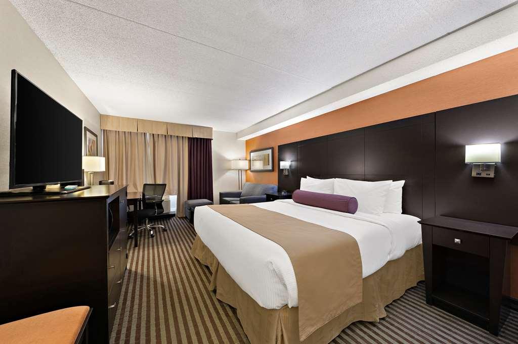 Western North York & Hotel