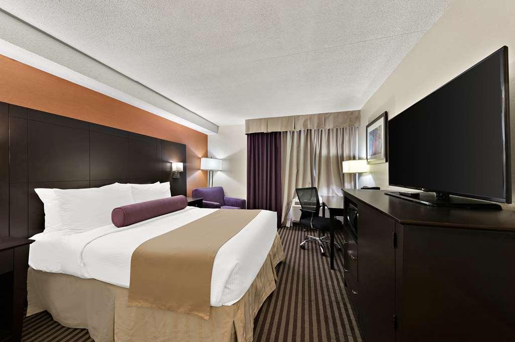 Western North York & Hotel Toronto