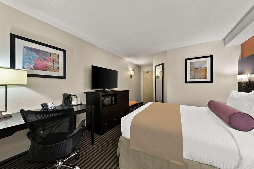 Western North York & Hotel
