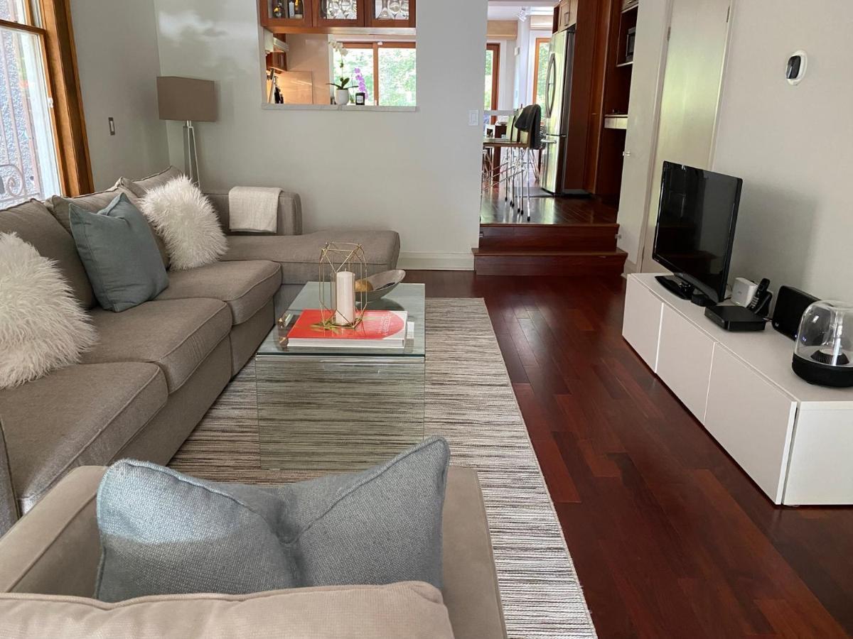 Superb Home:heated Pool-hot Tub Open 365days Toronto