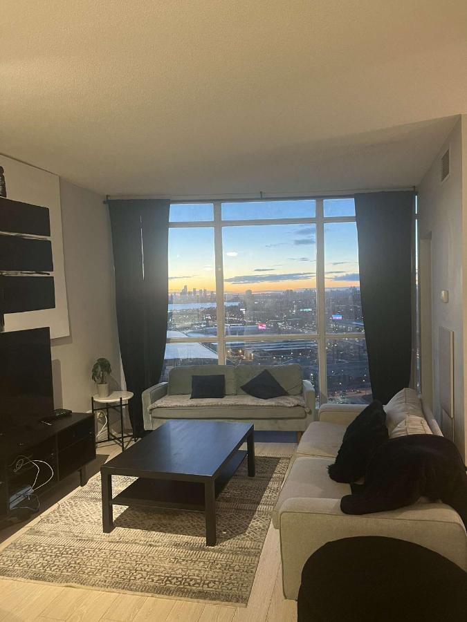 Cozy York Toronto