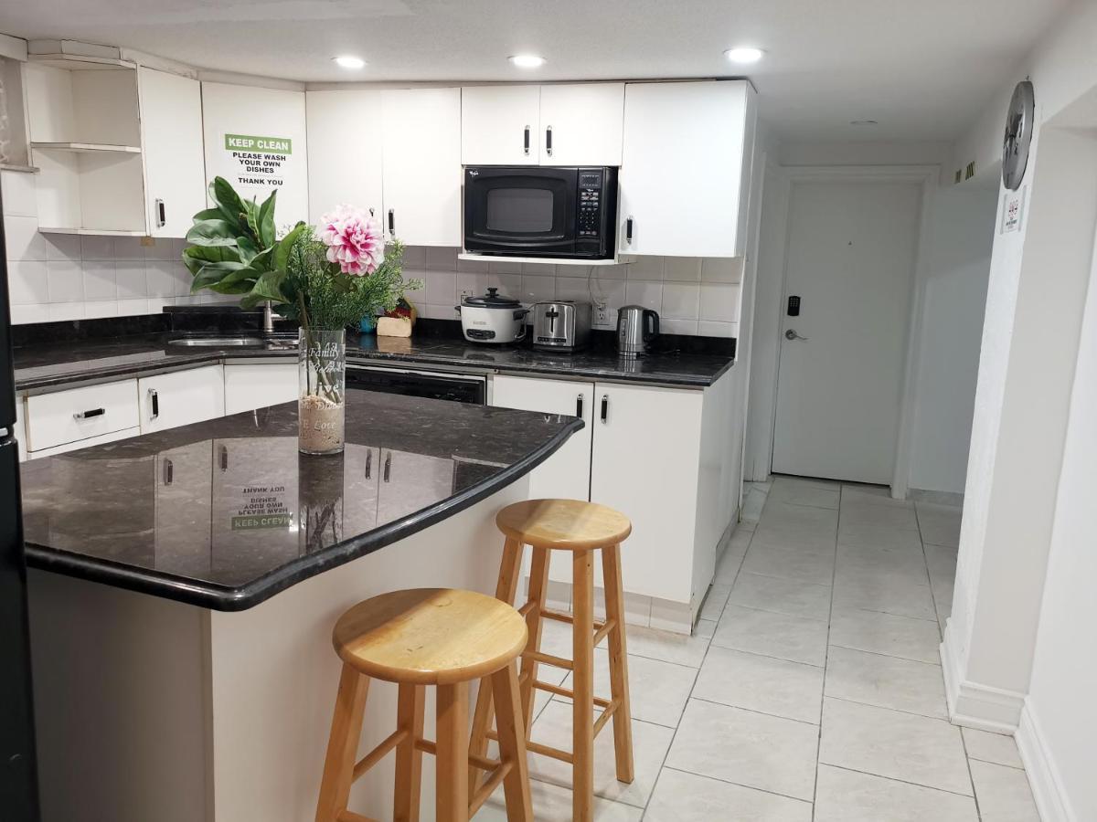 Guest house Tidy Private With Full Kitchen