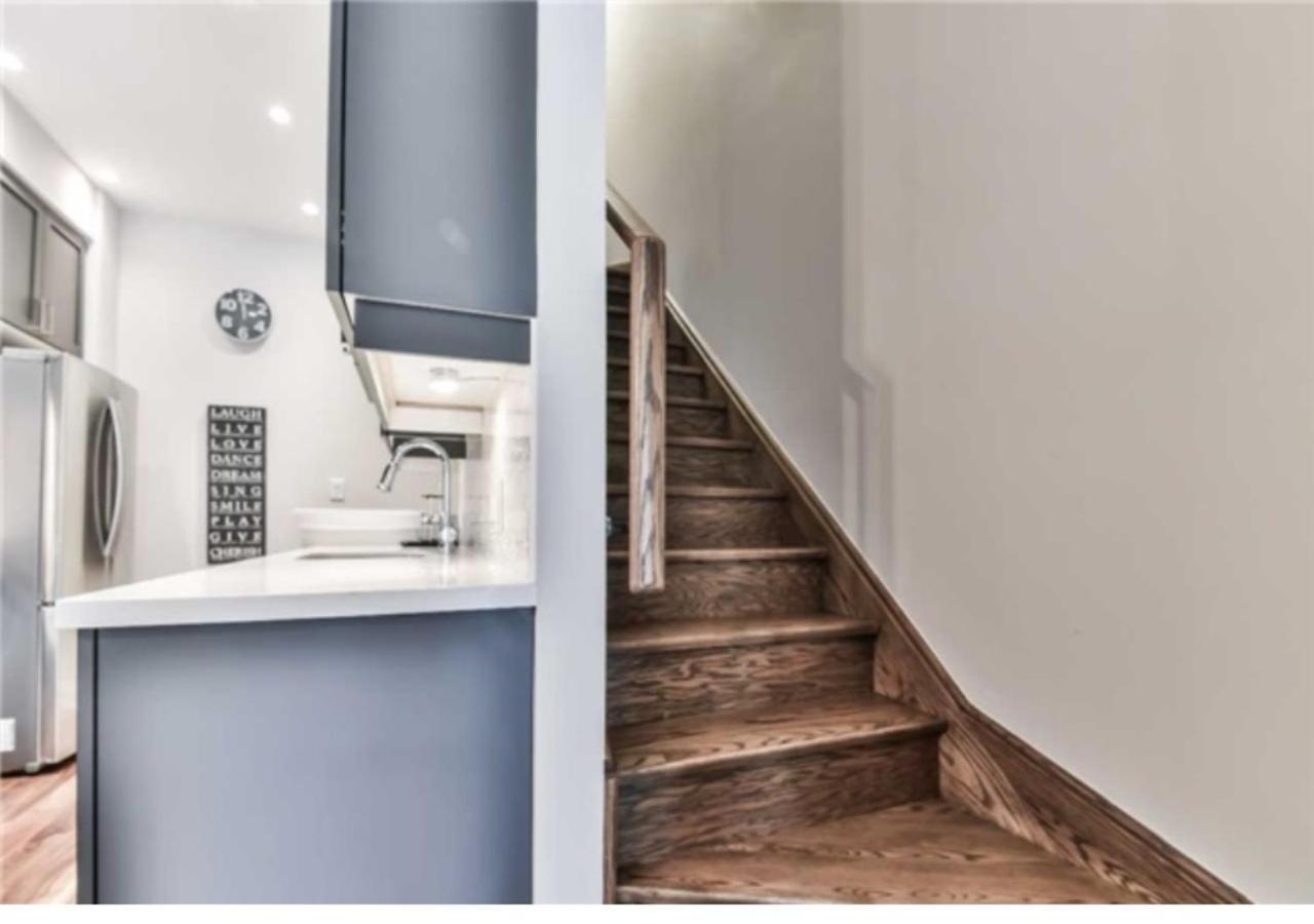 Immaculate Executive Townhouse 3br&3ba At Lawrence Park * Toronto