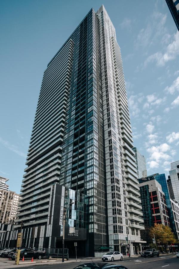 Apartment Stylish At 300 Front Street W *