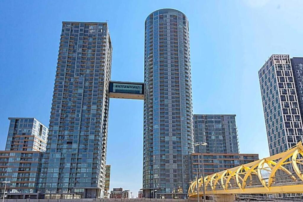 Apartment Royal Toronto