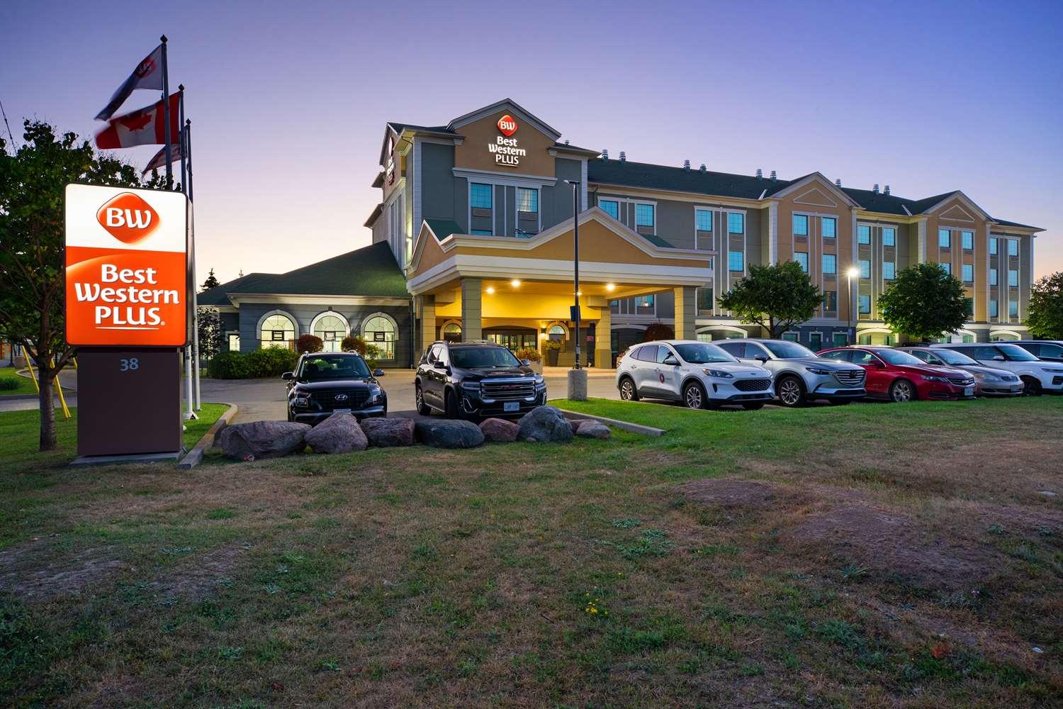 Western Executive Hotel