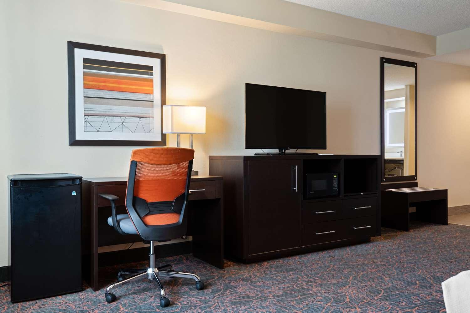 Western Executive