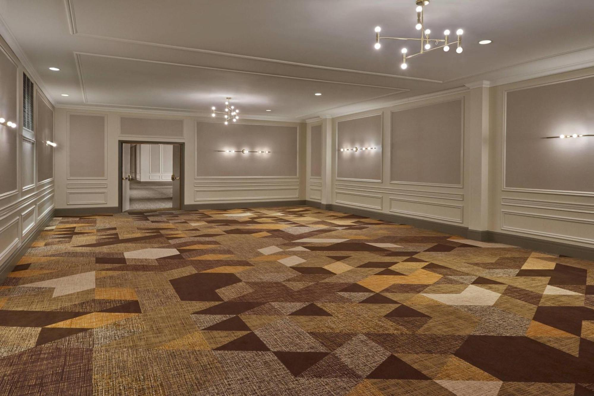 Delta By Marriott Airport & Conference Centre 4*