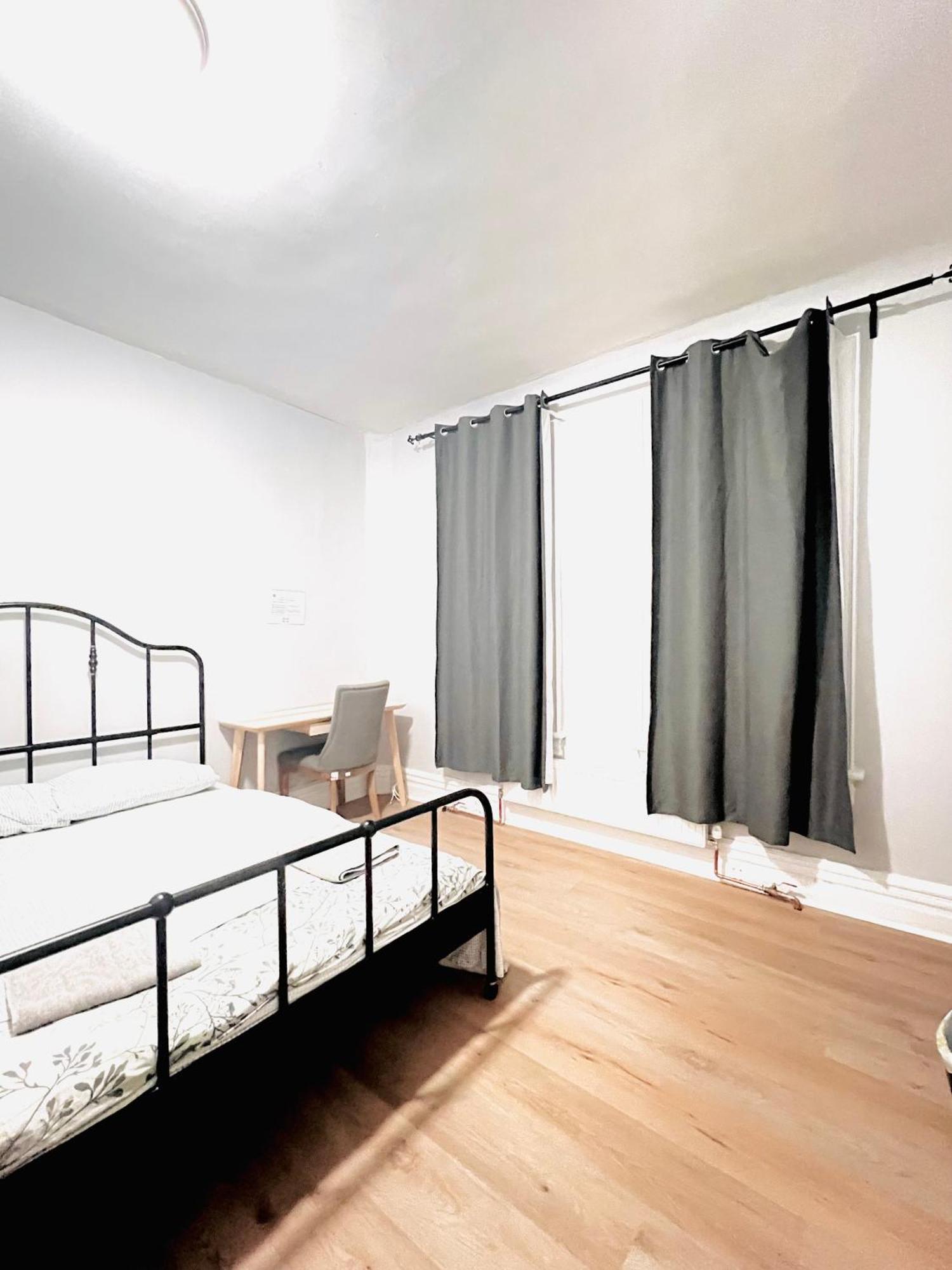 O Canada Guest house Toronto