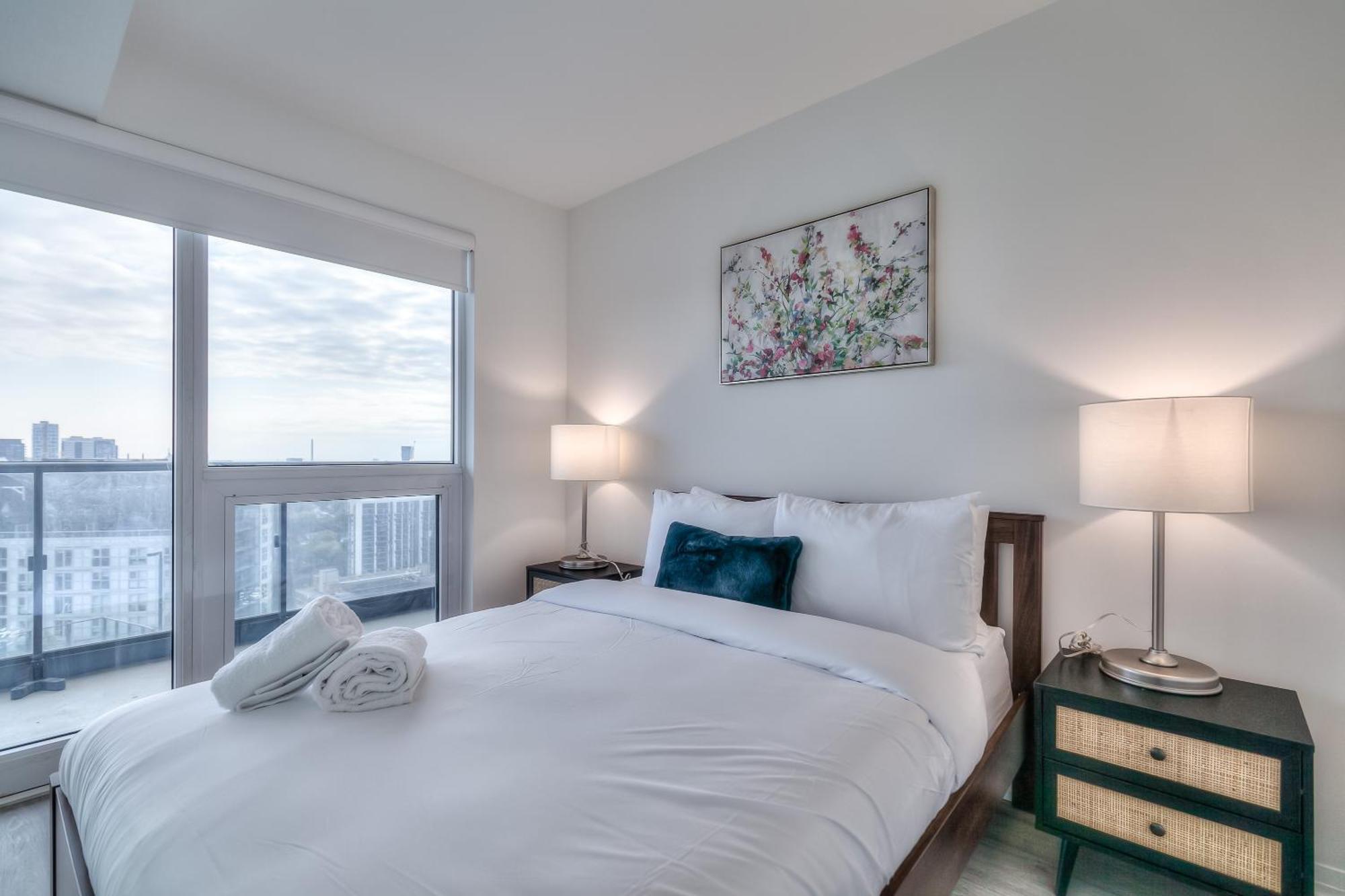 Rivetstays - The Jarvis * Toronto