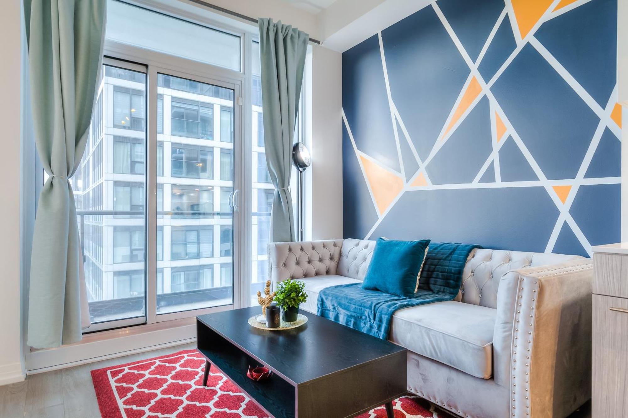 Jarvis Apartment