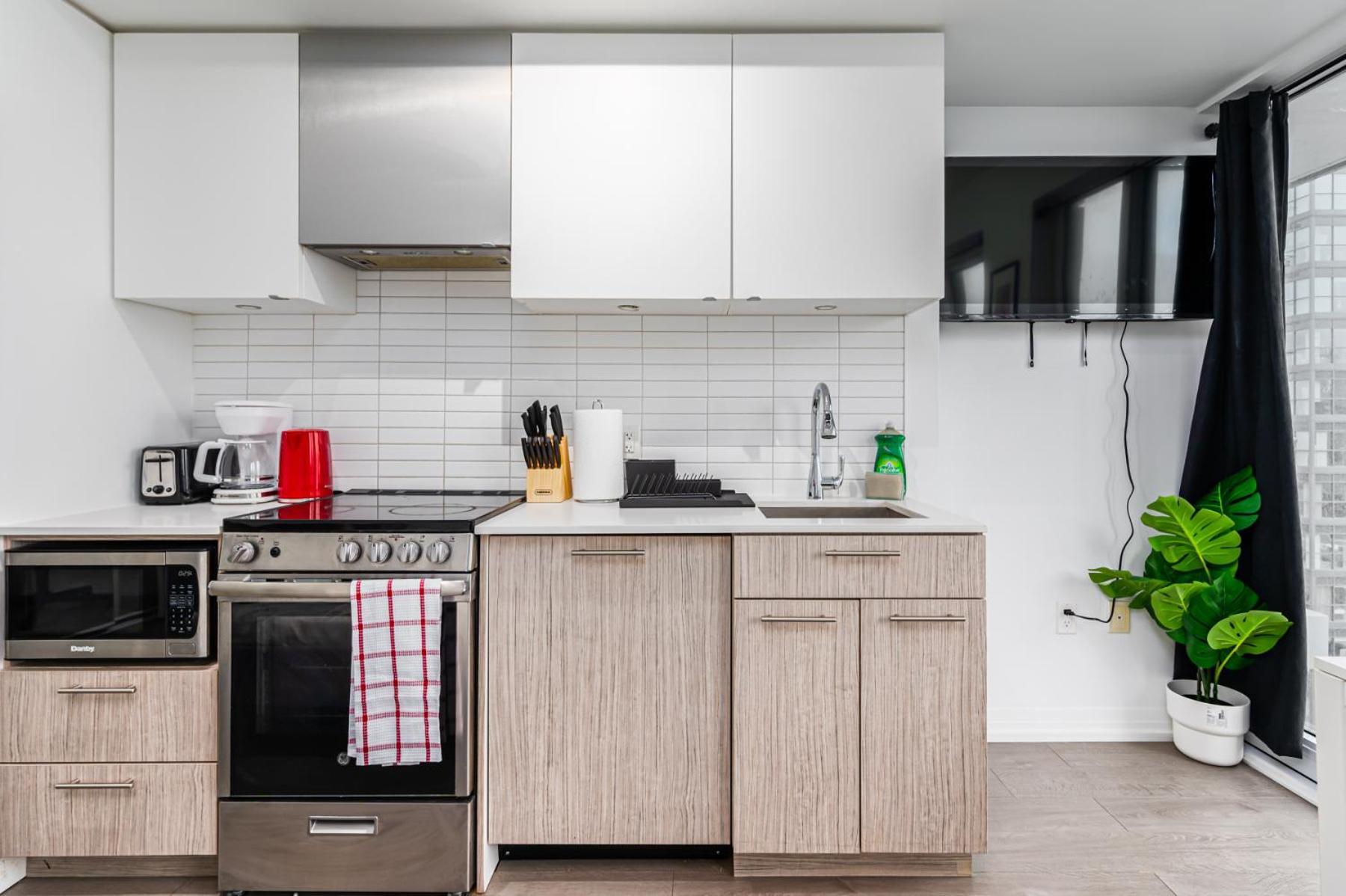 Jarvis Apartment Hotel 2*