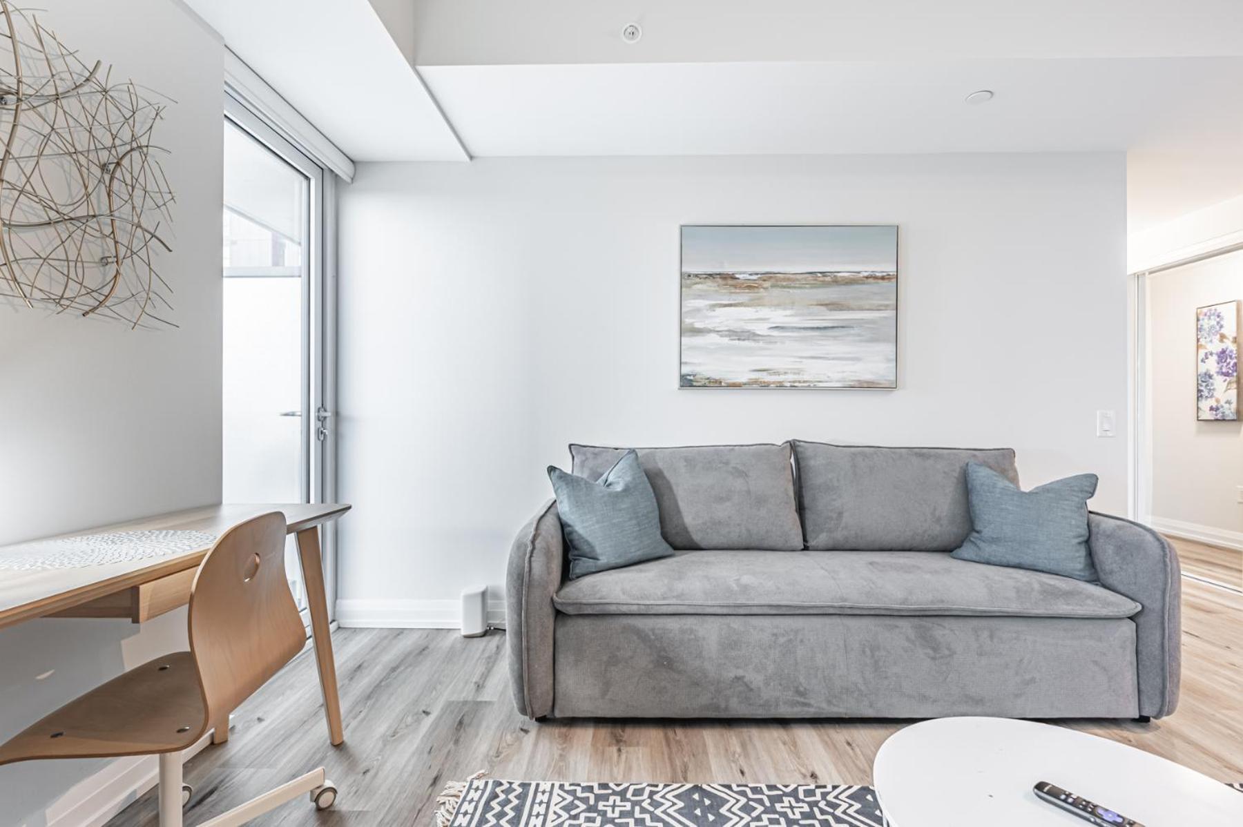 Jarvis Apartment 2*
