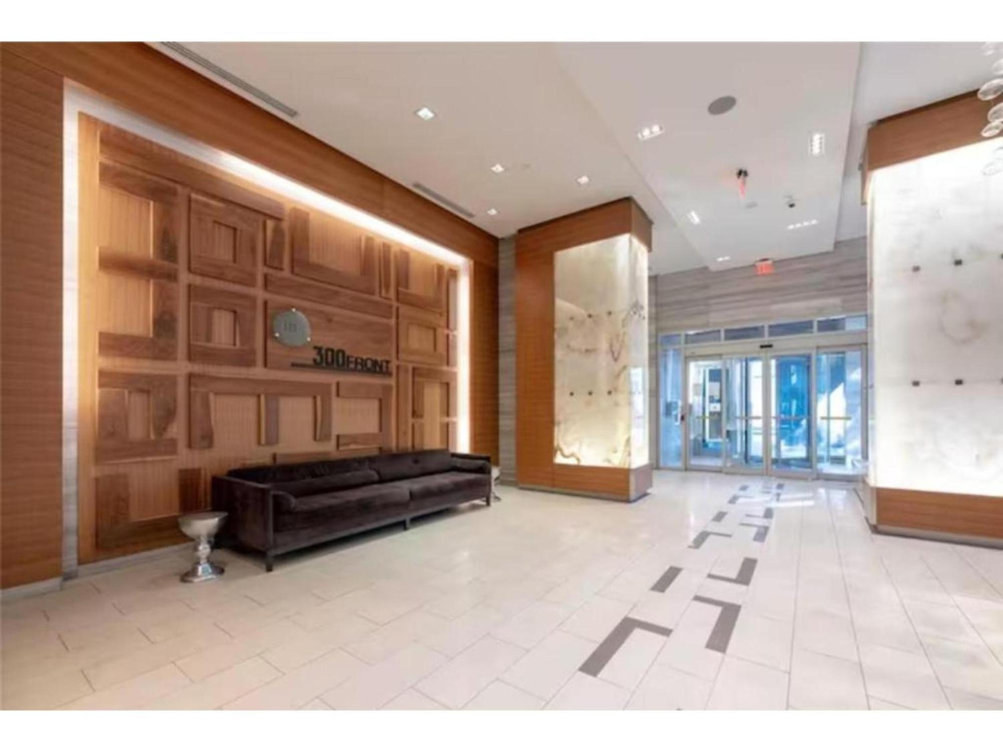 Rivetstays - The Atmos Toronto