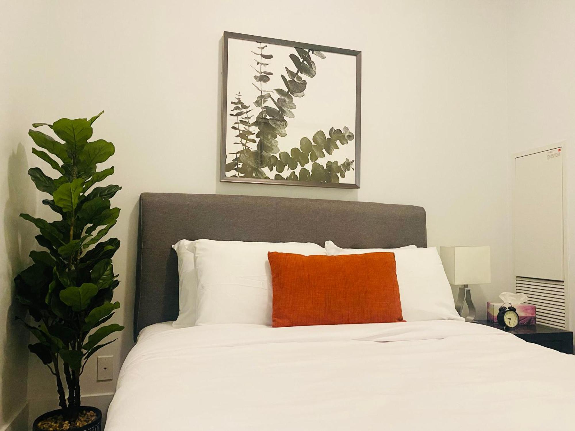 Rivetstays - The Atmos Toronto