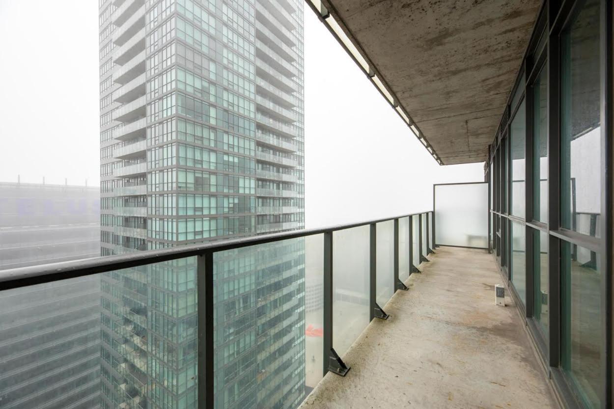 Skyline Elegance Toronto