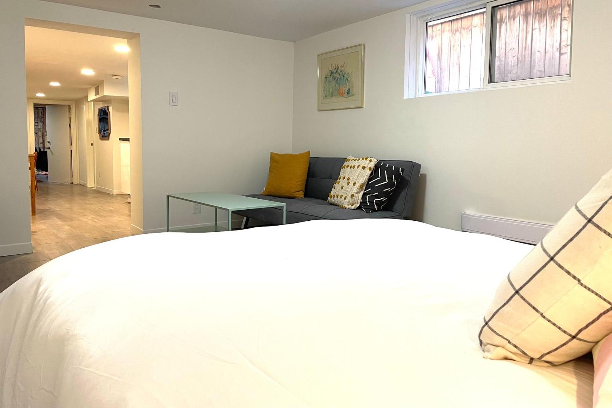 Downtown Private Homestay *