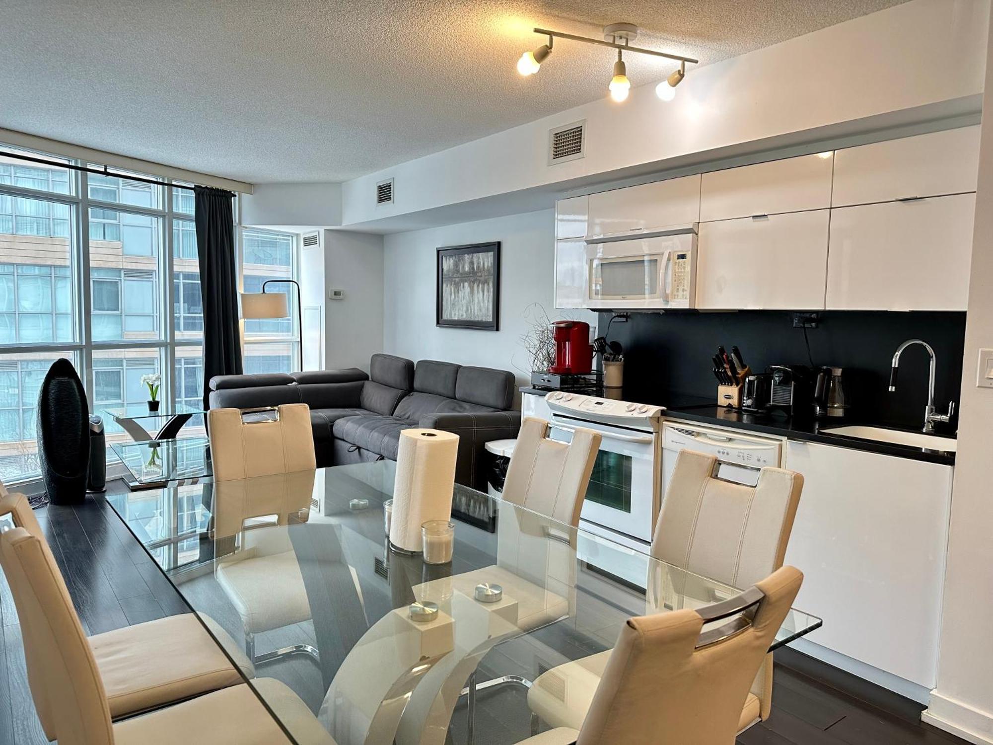City Lake 2 Storey Apartment Toronto