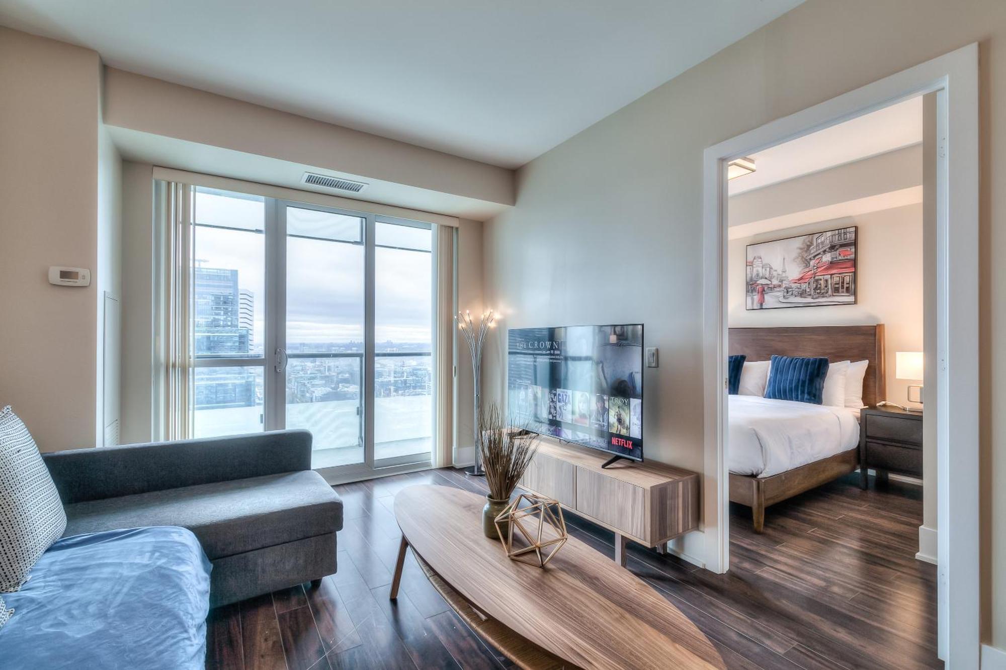 Rivetstays - The Atmos Apartment Toronto