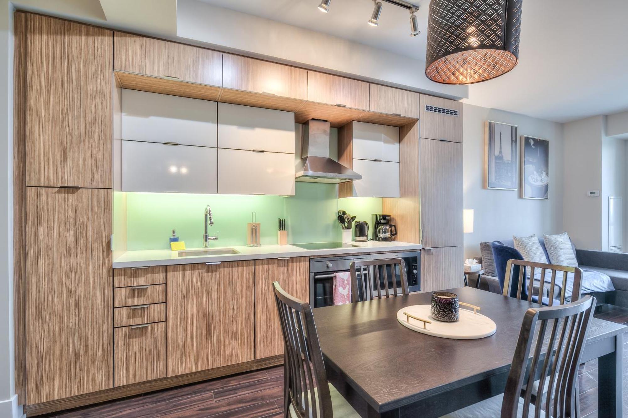 Rivetstays - The Atmos Toronto