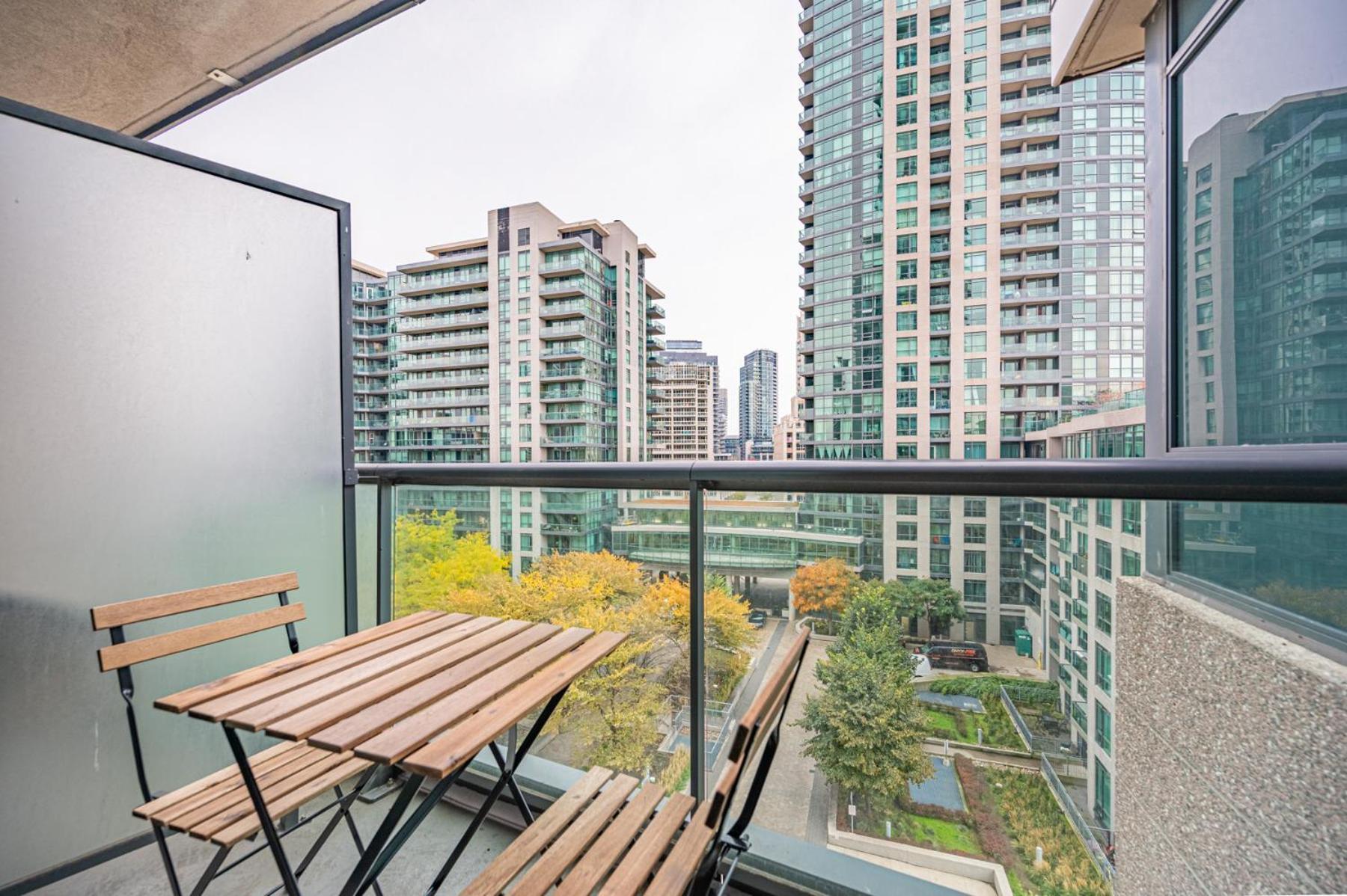 York Apartment *