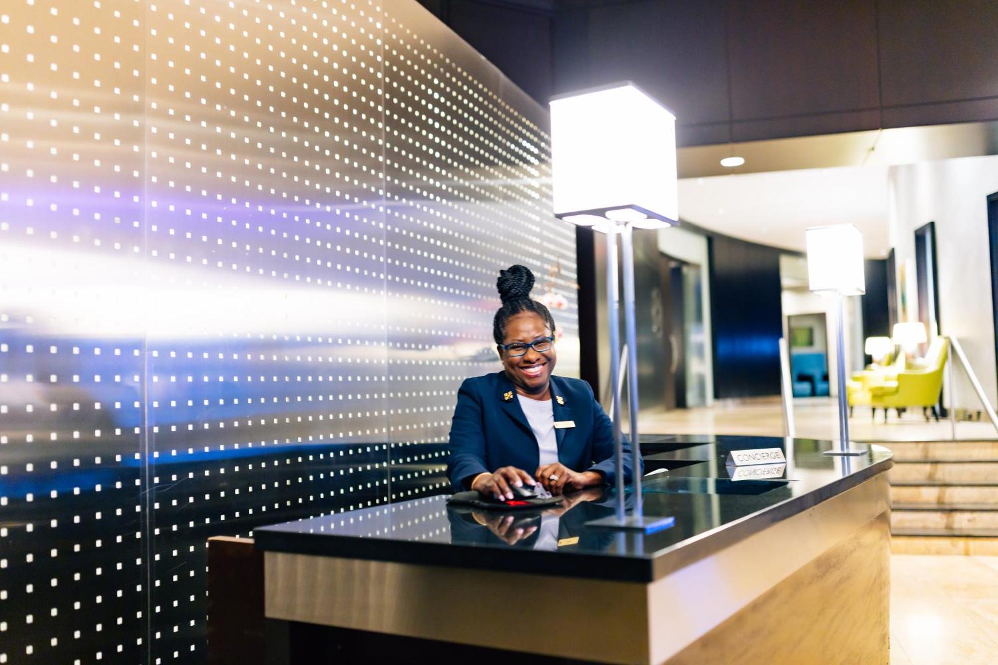 Intercontinental Centre By Ihg Toronto