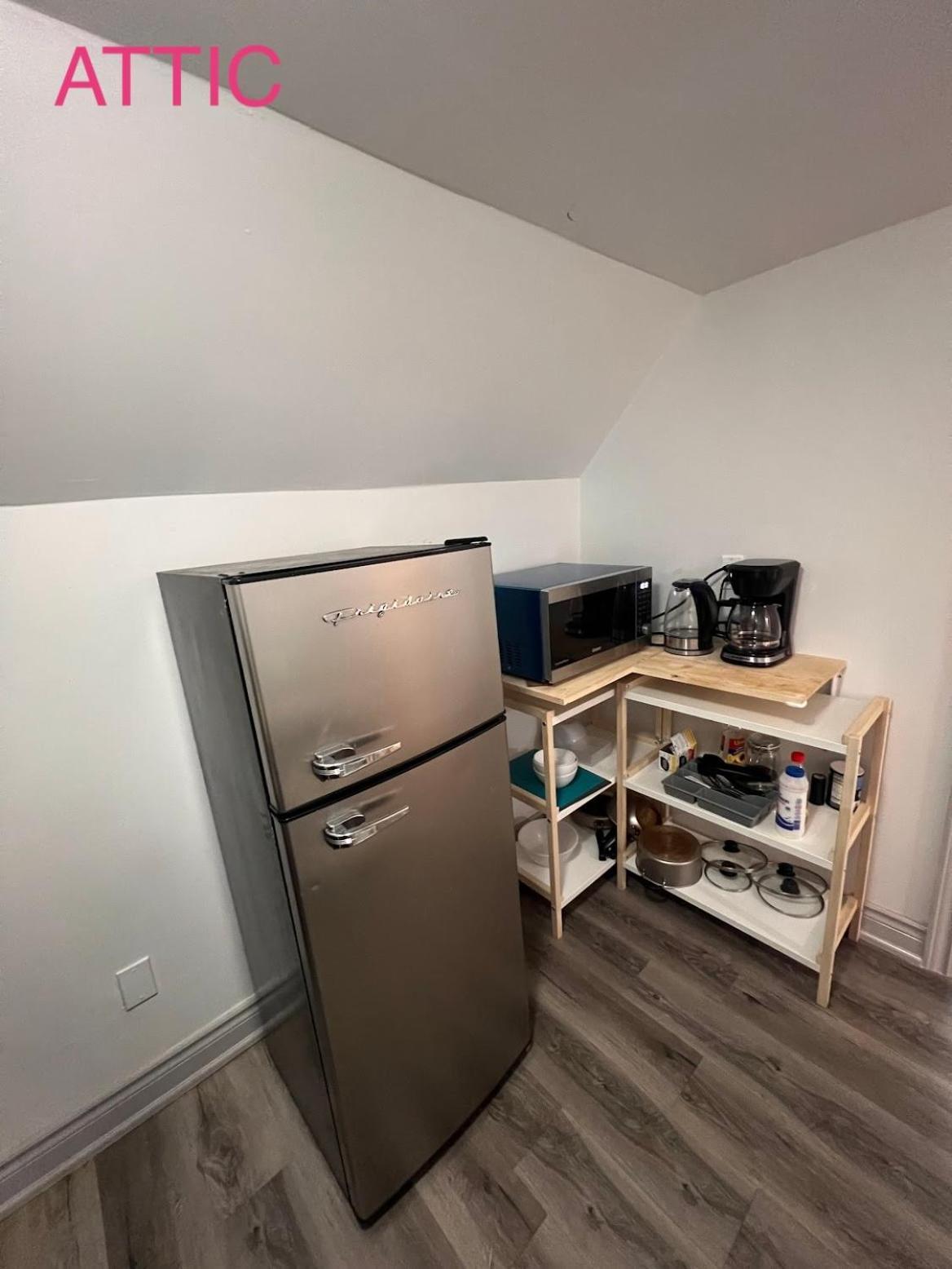 Apartment Lilac Private Unit 10-min To Airport