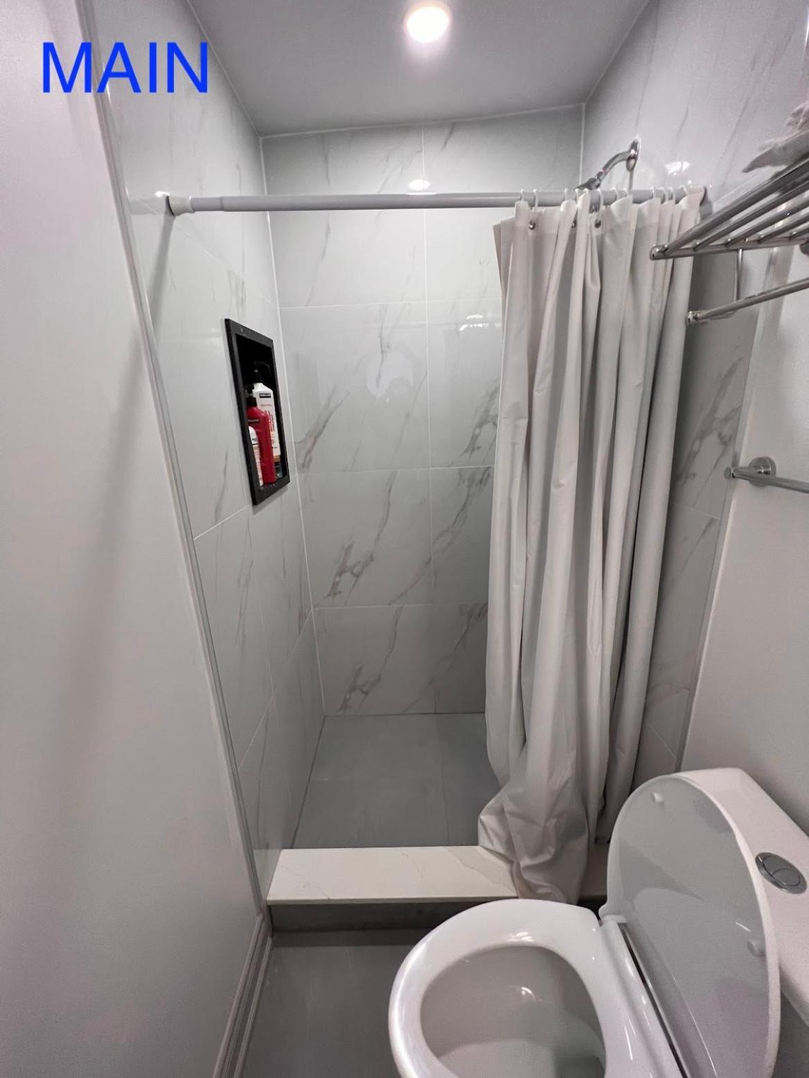 Lilac Private Unit 10-min To Airport Apartment *