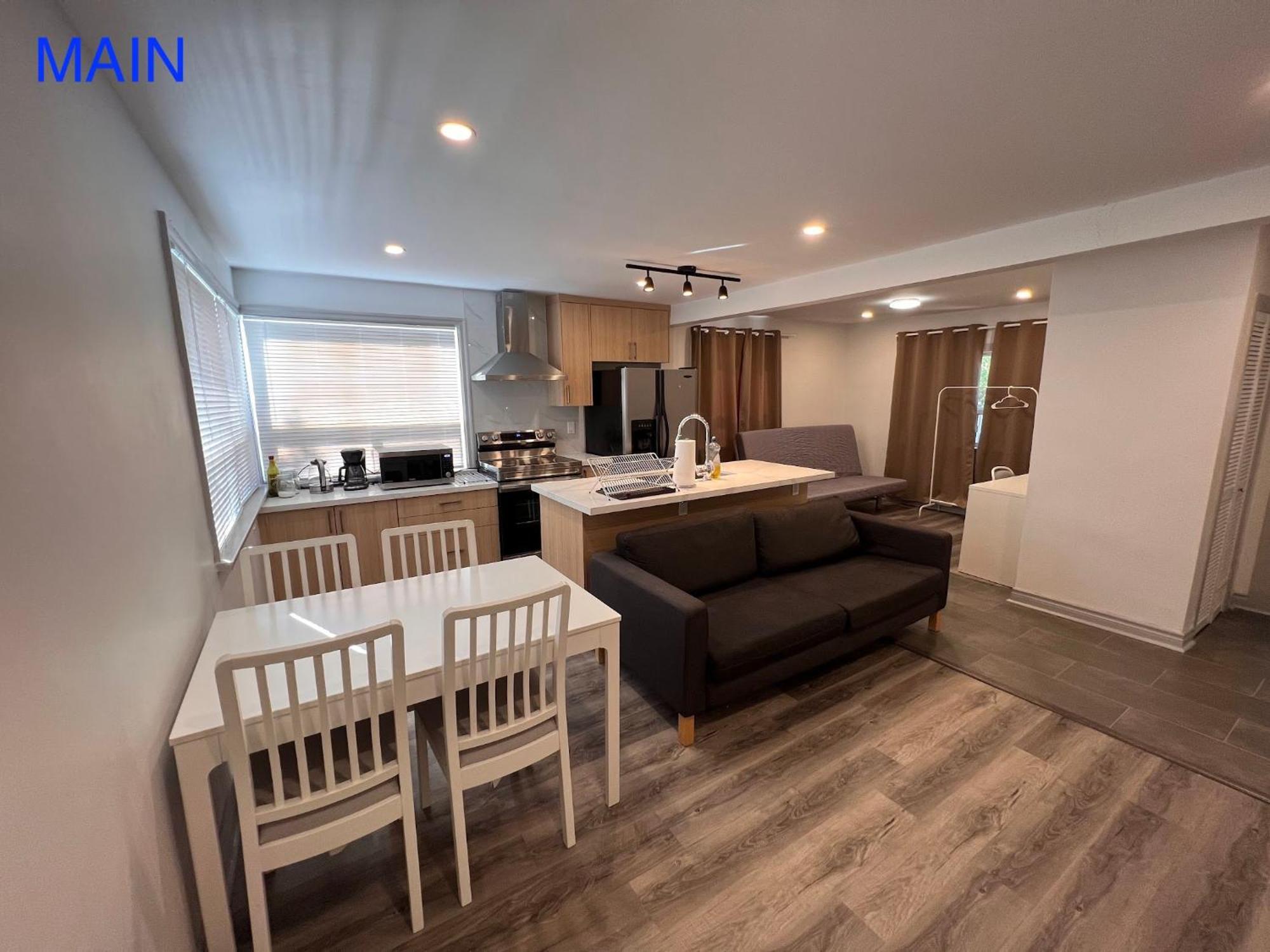 Apartment Lilac Private Unit 10-min To Airport Toronto