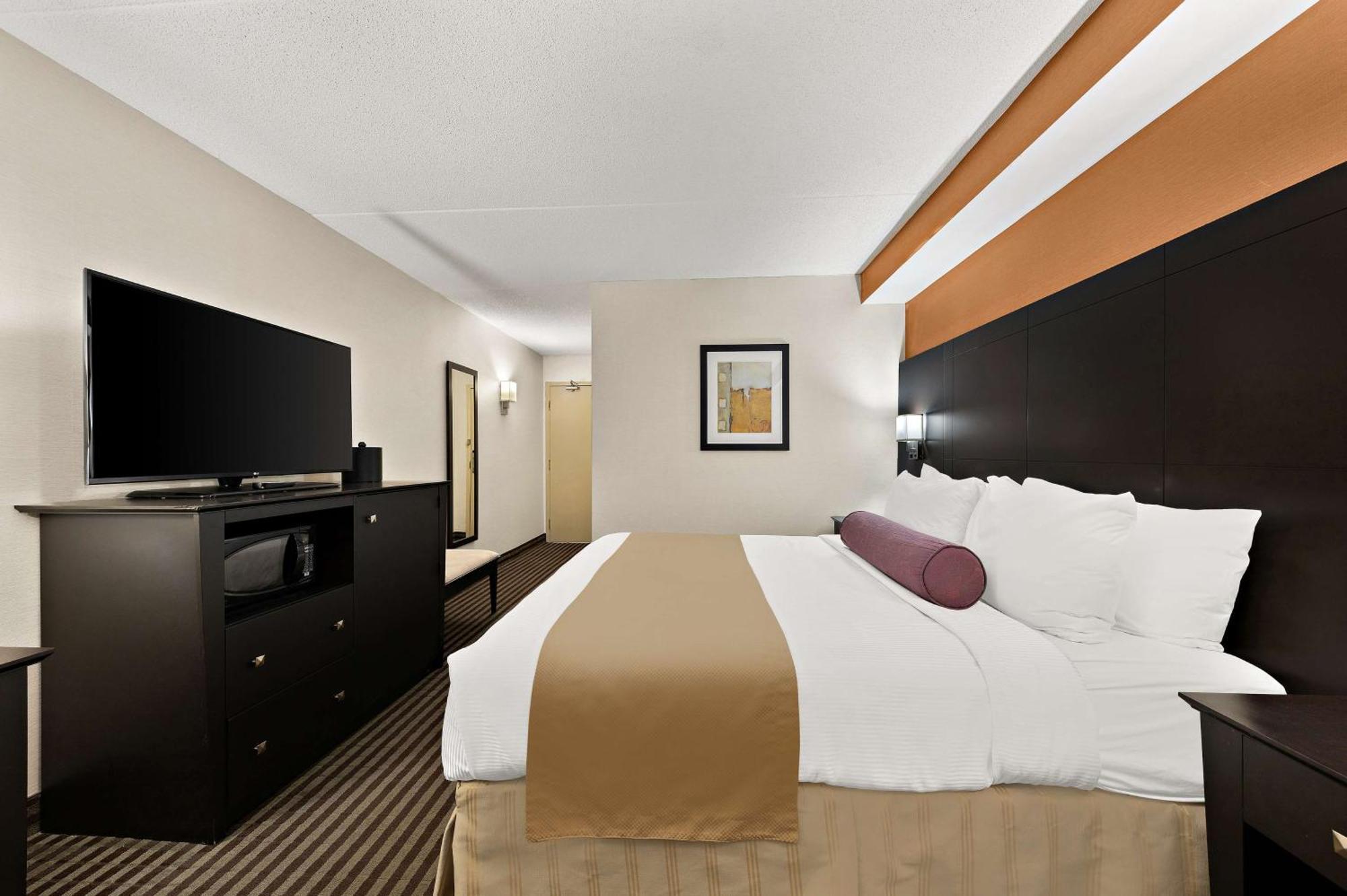 Hotel Western North York &