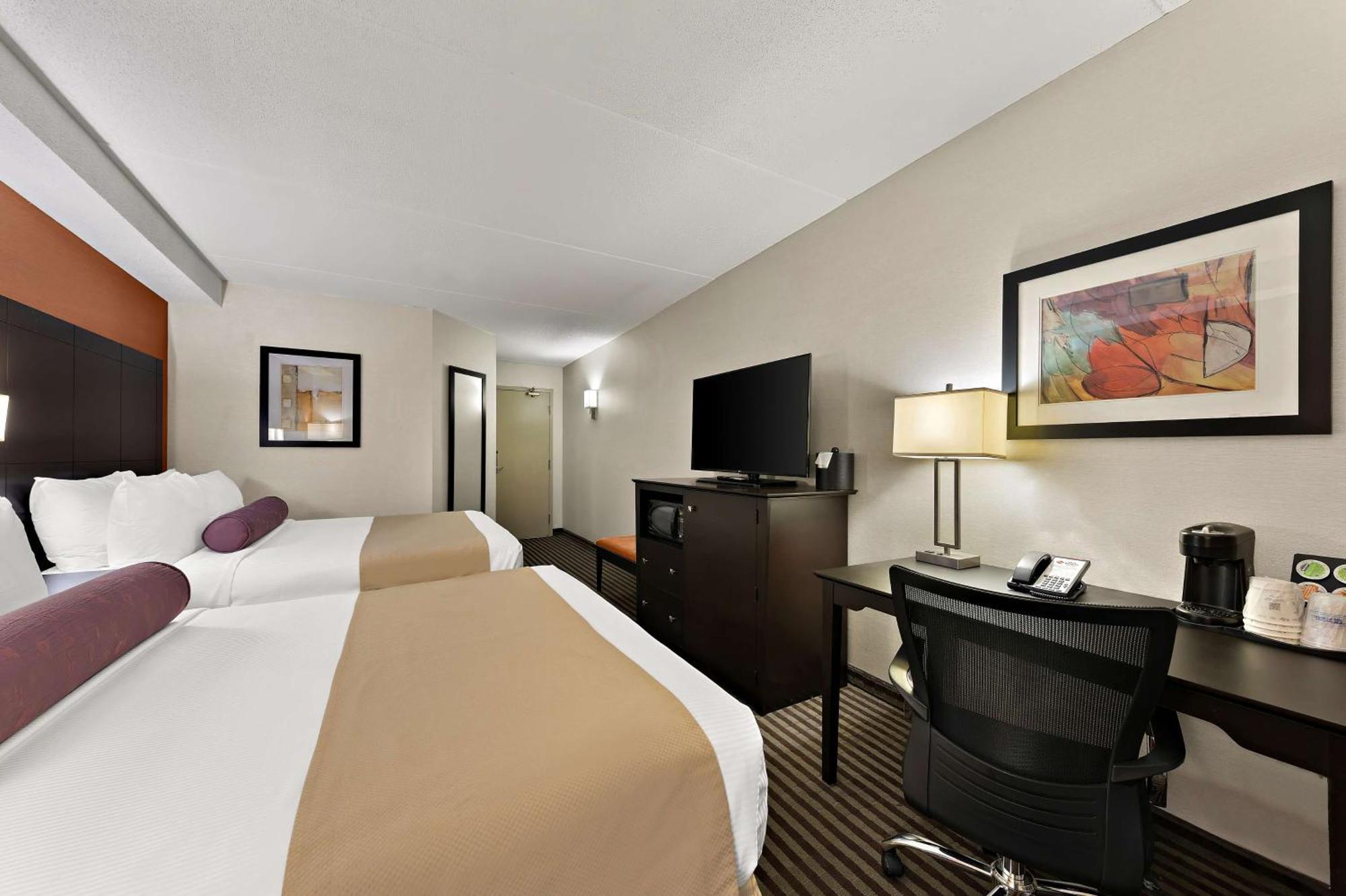 Western North York & Hotel Toronto