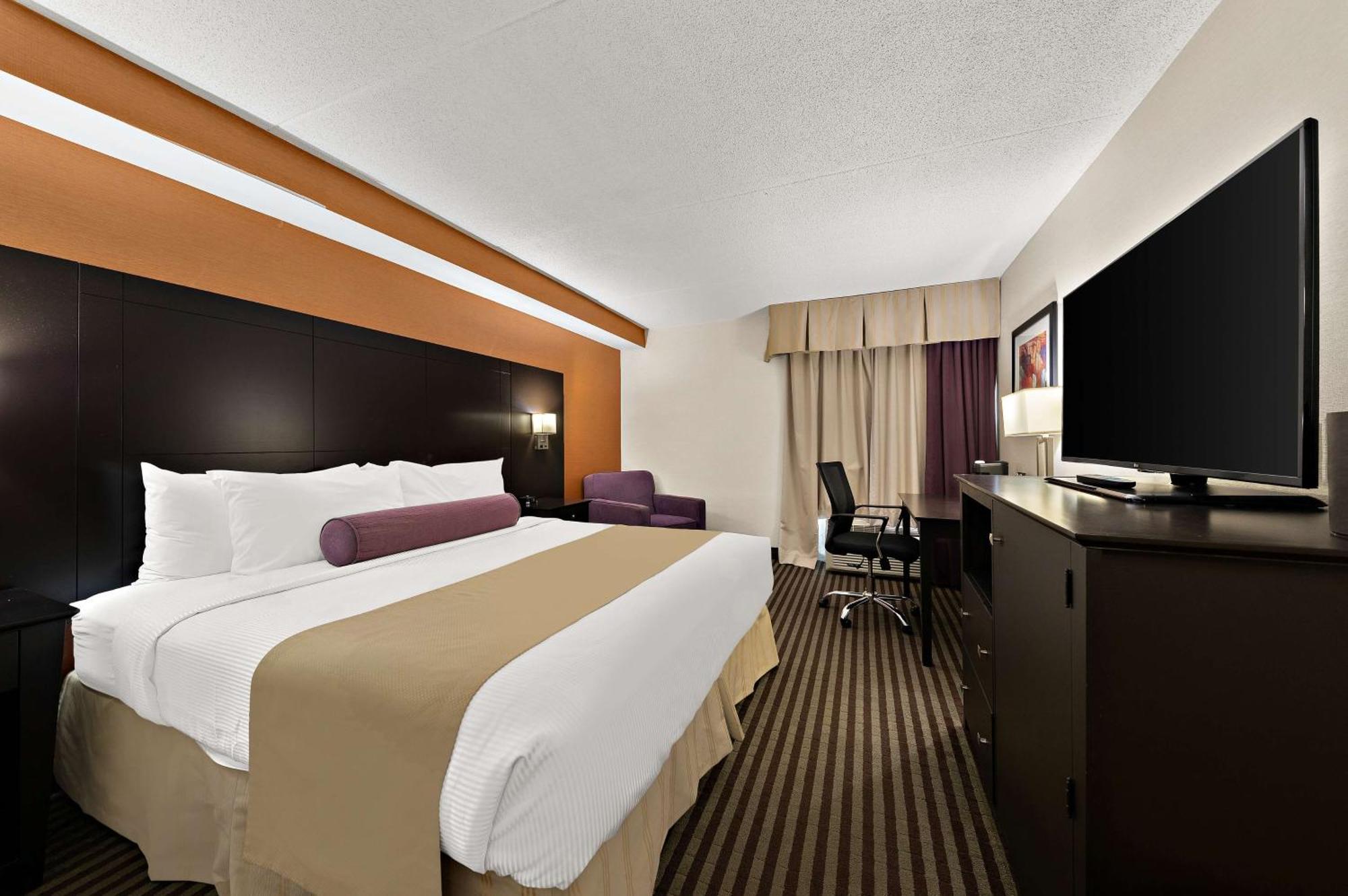 Western North York & Hotel Toronto