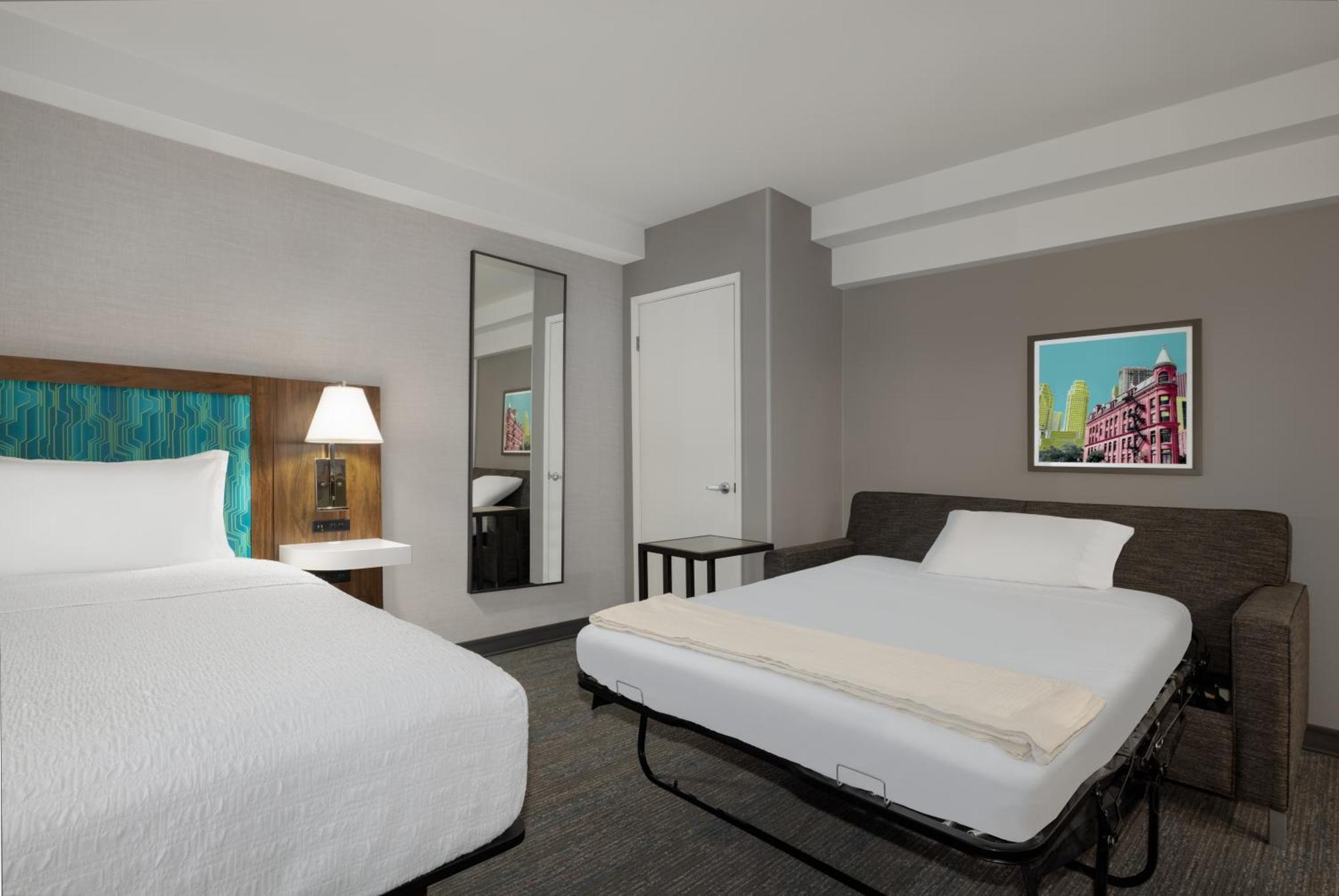 Hampton & By Hilton Downtown