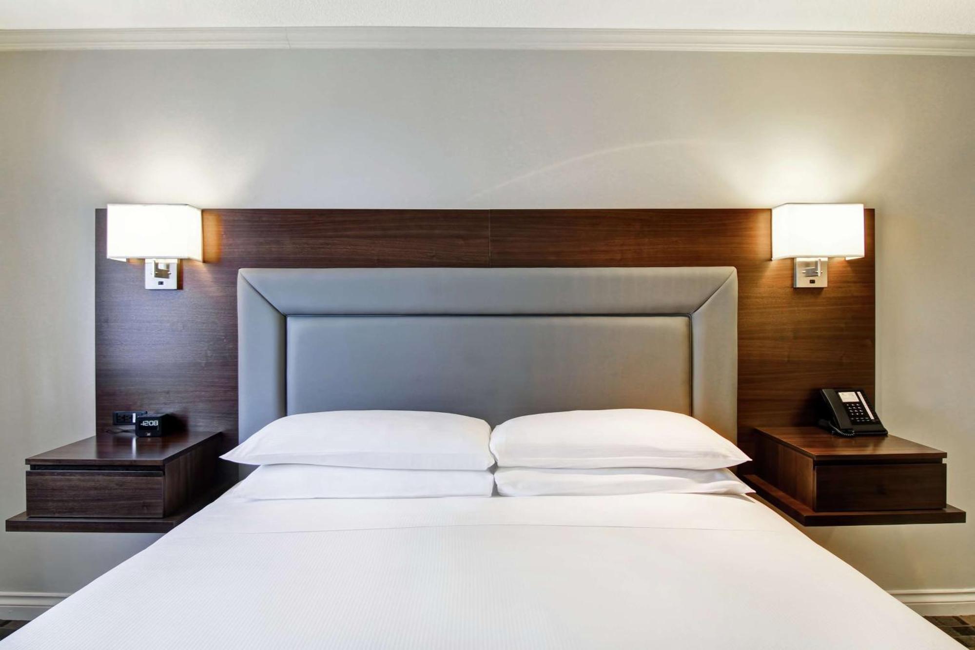 Hotel Doubletree By Hilton Downtown