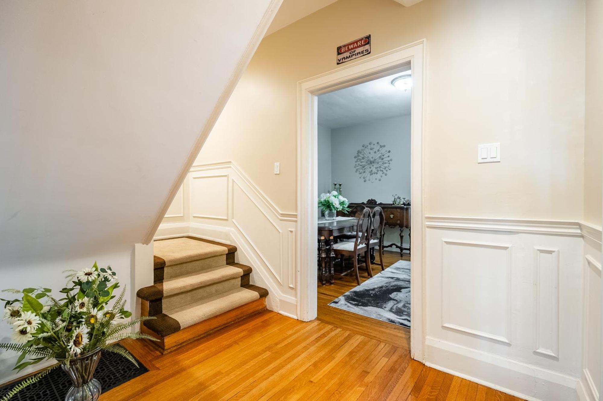 Cozy 5 Bedroom House In Downtown By Globalstay Guest house