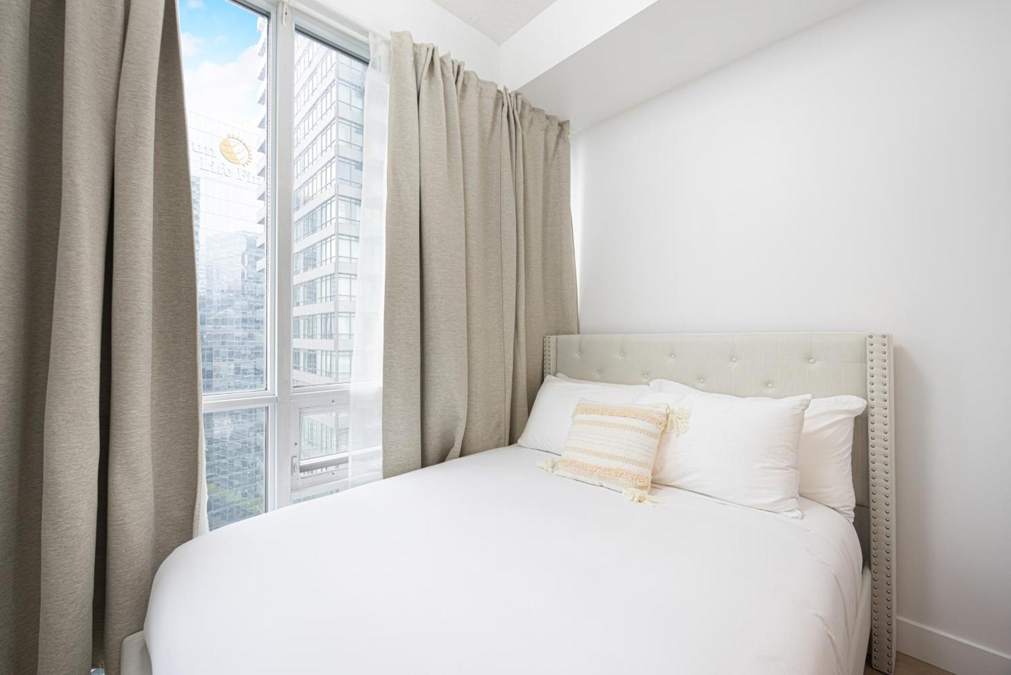 Newly Renovated Cozy Condo/union Station Homestay