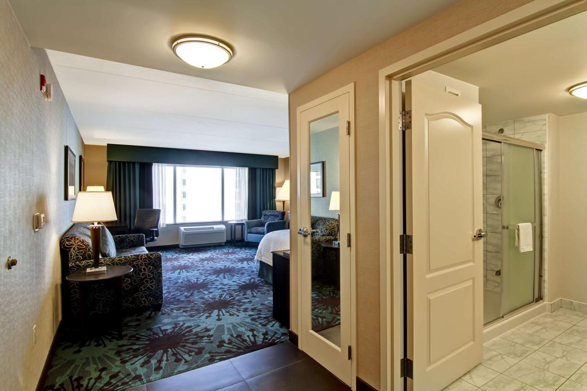 Hampton By Hilton Airport Corporate Centre Hotel Toronto