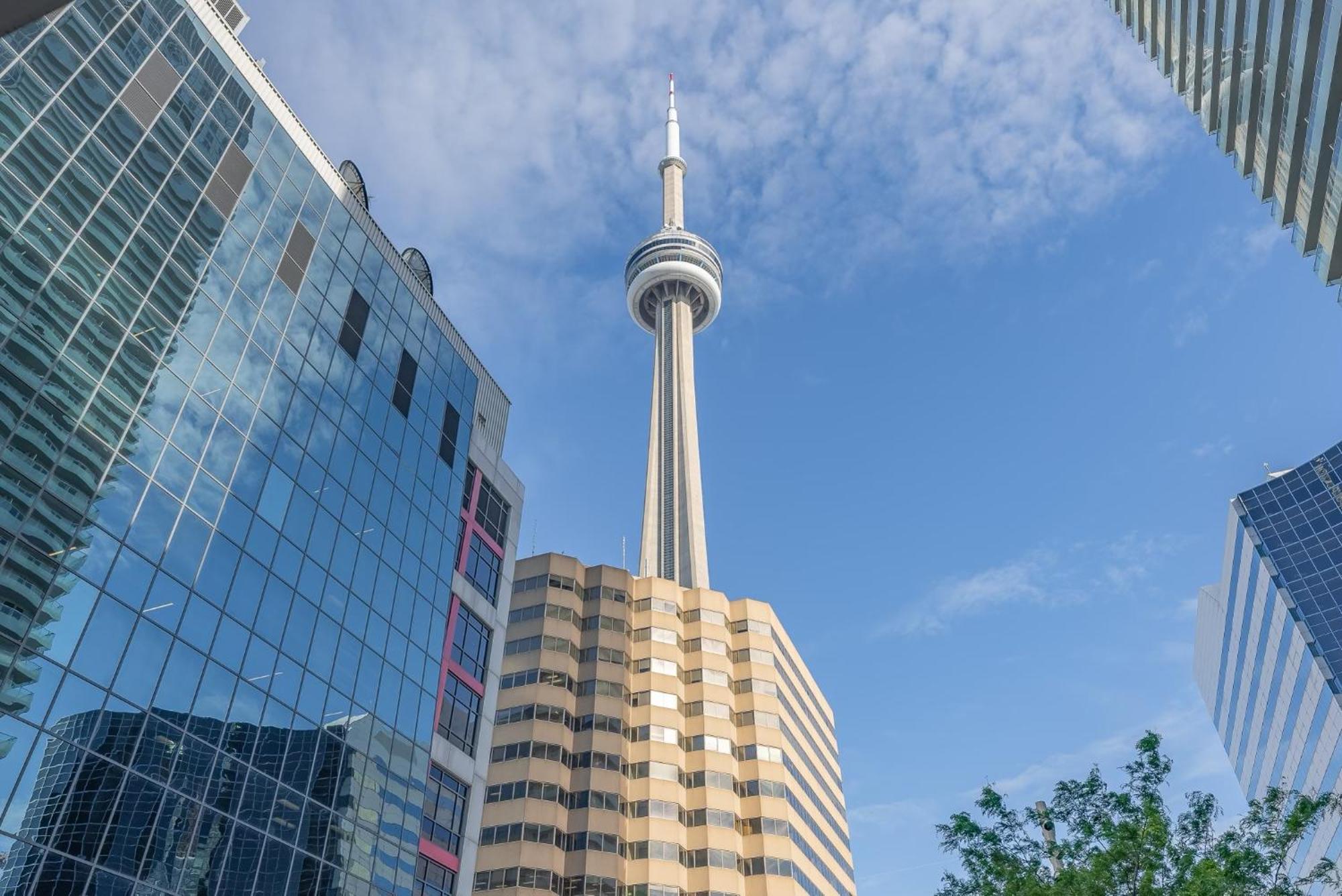 2br 2bth Apt-rogers Center-cn Tower-free Parking Toronto