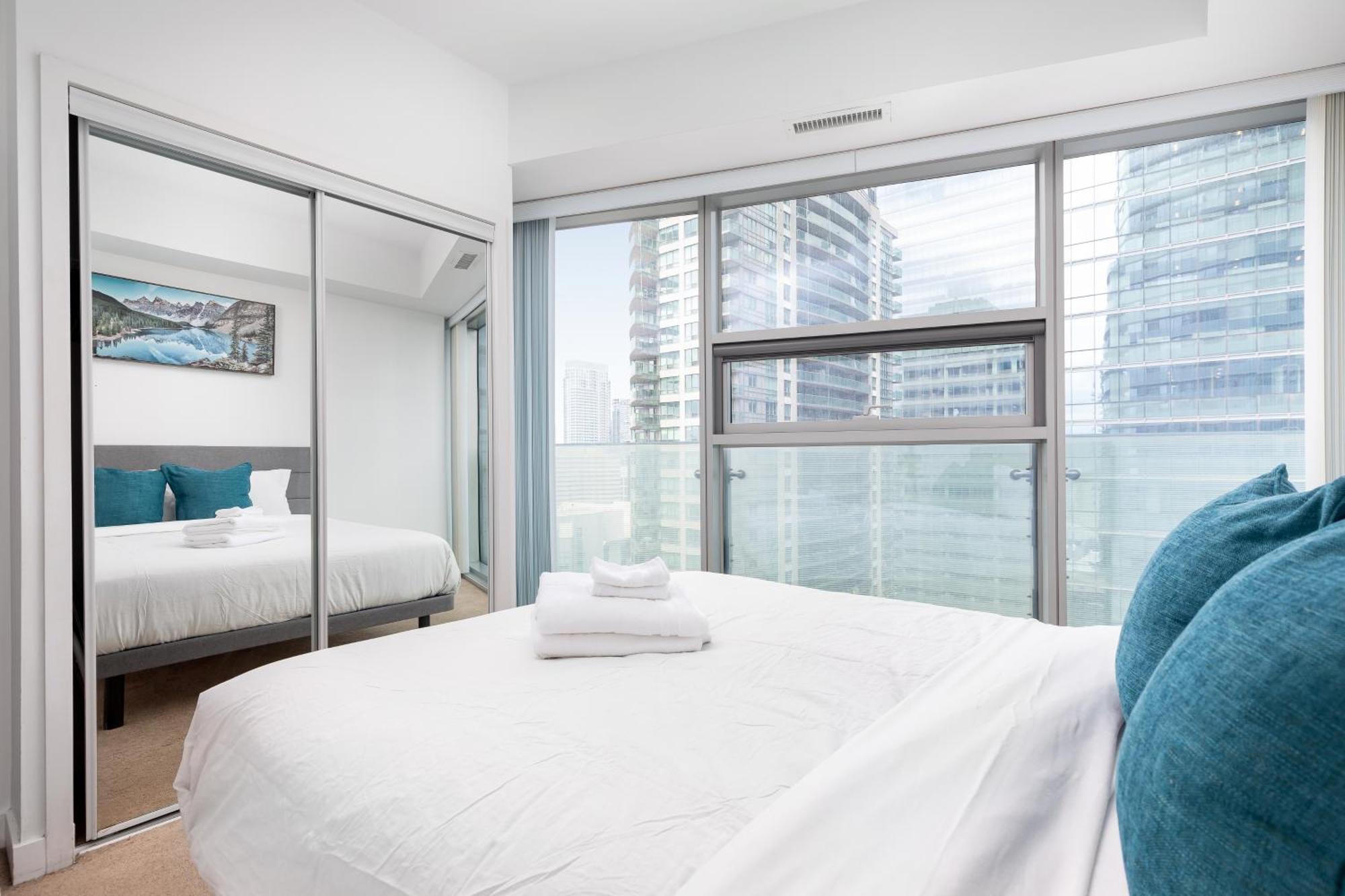 Downtown Near Cn Tower, Scotiabank Arena, Rogers Centre, Union Station Apartment Toronto