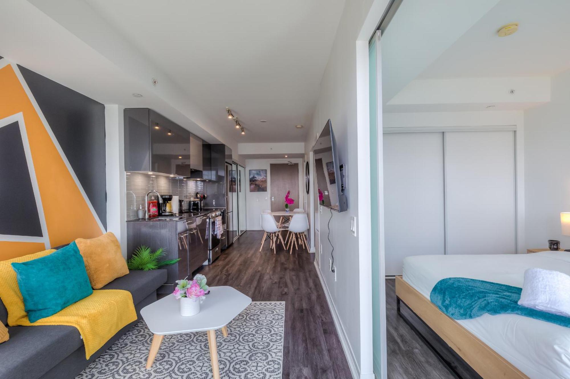 Panorama Downtown Apartment